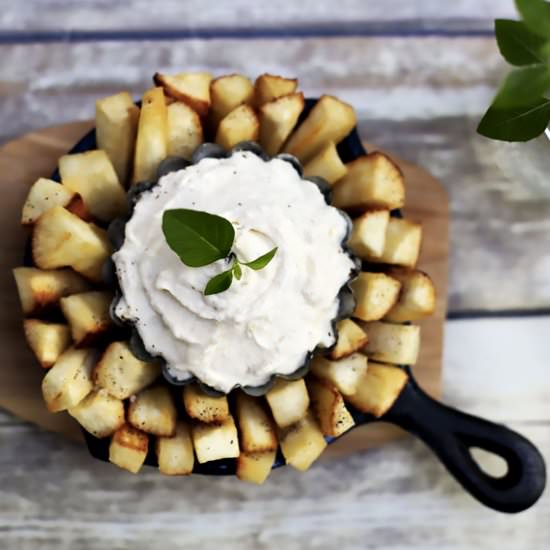 Yuca Fries & a Cheese Dip - Recipe photo by tchakayiti