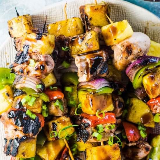 Hawaiian Chicken Skewers - Recipe photo by The Endless Meal