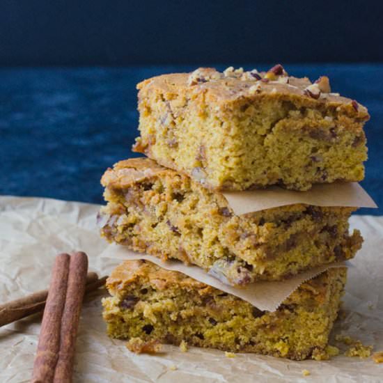 Pecan Brickle Pumpkin Blondies - Recipe photo by garlic and zest