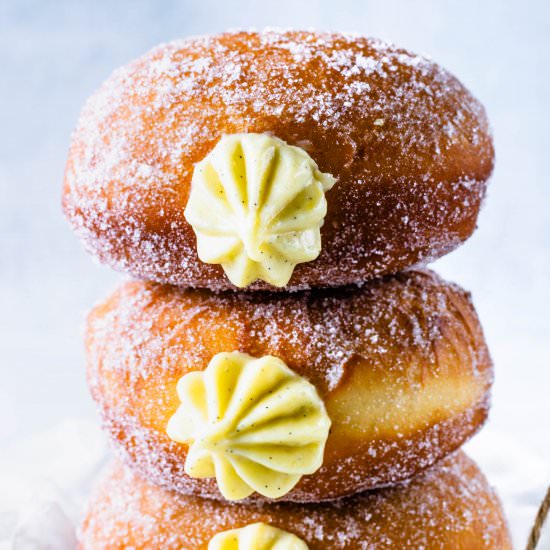 Bavarian Cream Donuts - Recipe photo by piesandtacos