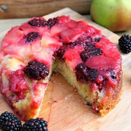 Slow cooker blackberry & apple cake - Recipe photo by bakingqueen74