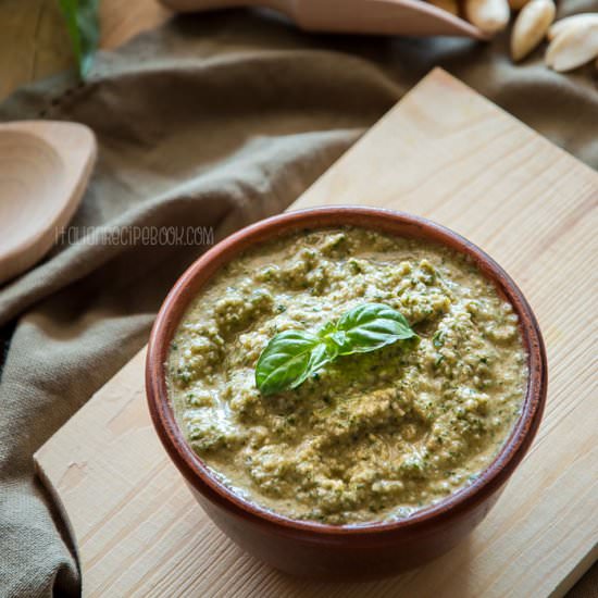 Pesto Alla Trapanese - Recipe photo by ItalianRecipeBook
