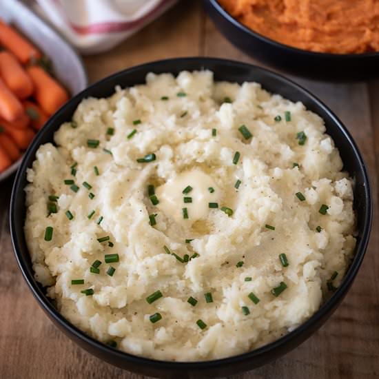Creamy Microwave Mashed Potatoes - Recipe photo by culinaryginger
