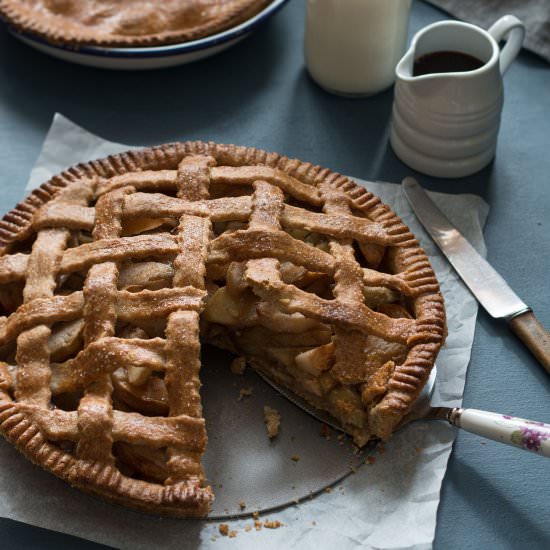 Best Healthy Apple Pie - Recipe photo by thehealthytart