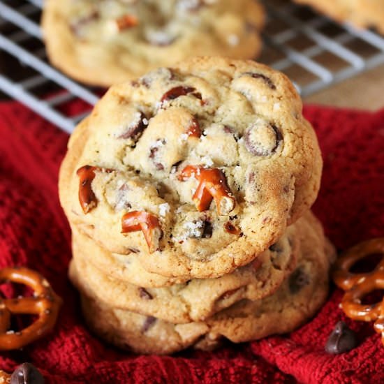 Pretzel Chocolate Chip Cookies - Recipe photo by thekitchenismyplayground