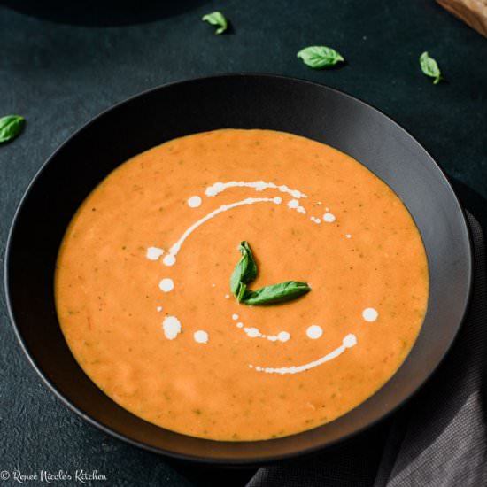 Creamy Tomato Basil Bisque - Recipe photo by RNsKitchen