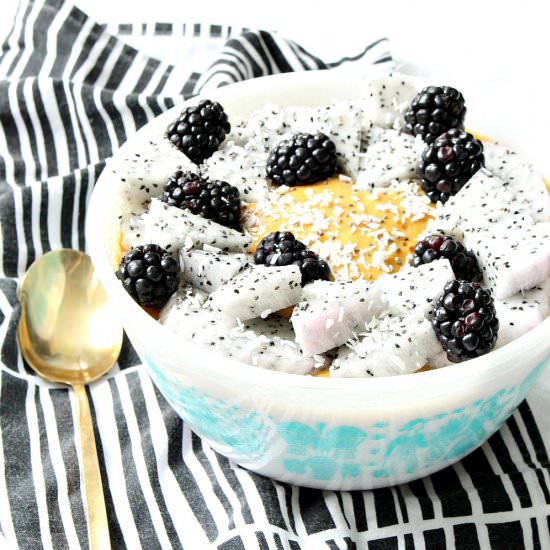 Pumpkin Spice Smoothie Bowl - Recipe photo by dans_le_lakehouse