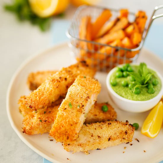 Oven Baked Salmon Fish Fingers - Recipe photo by kidseatbyshanai