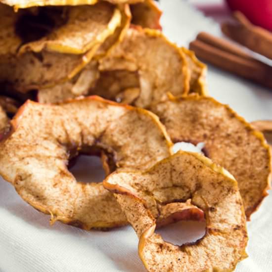 Baked Apple Chips - Recipe photo by pamelaz
