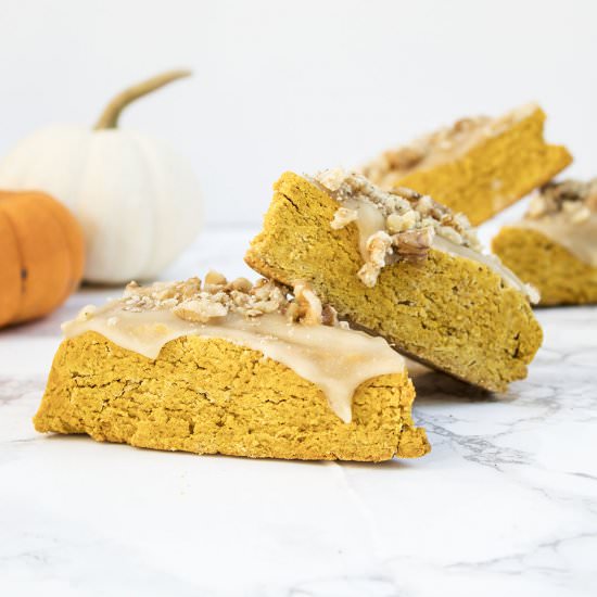 Vegan Pumpkin Spice Scones - Recipe photo by Plentyfullvegan