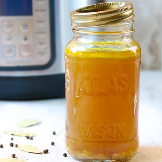 Instant Pot Chicken Stock - Recipe photo by Moms Dinner