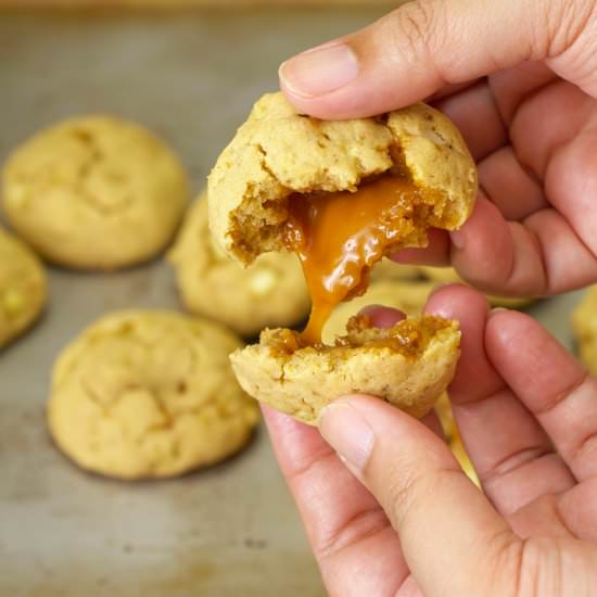 Caramel Apple Cookies - Recipe photo by El Mundo Eats