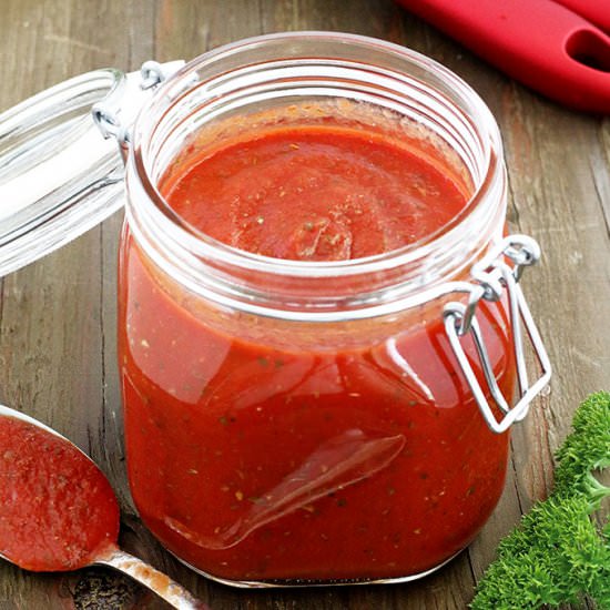 Easy Homemade Pizza Sauce Recipe - Recipe photo by valyastasteofhome.com