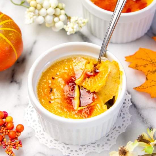 Easy Pumpkin Creme Brulee - Recipe photo by momsdish