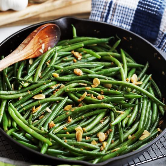 Garlic Ginger Green Beans - Recipe photo by Yay For Food