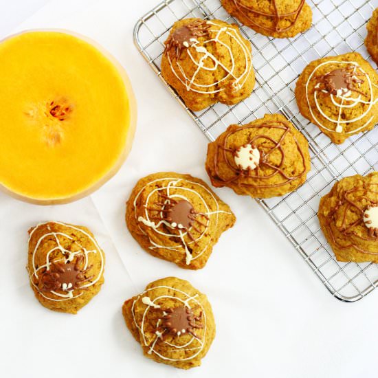 Spiced pumpkin cookies - Recipe photo by Searchingforspice