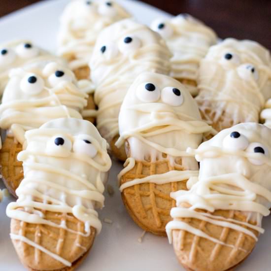 Nutter Butter Mummy Cookies - Recipe photo by Devour Dinner
