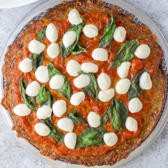 Cauliflower Crust Pizza - Recipe photo by Dishesdelish
