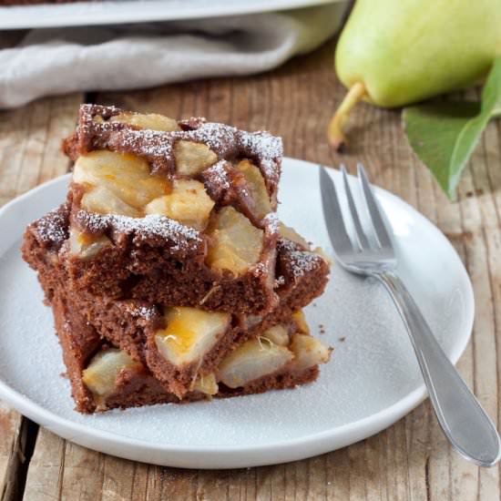 chocolate pear cake - Recipe photo by Sweets and Lifestyle