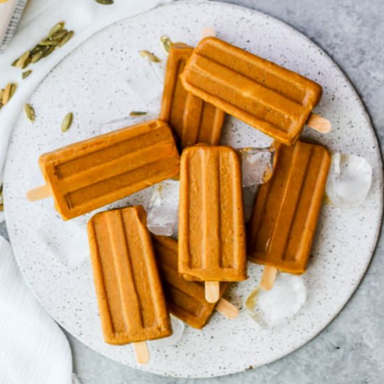 Vegan Pumpkin Popsicles - Recipe photo by raepublic