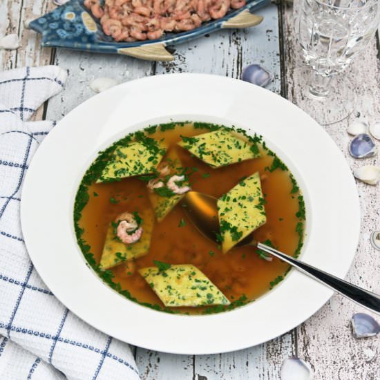 Shrimp and omelet soup - Recipe photo by Culinaire bagage