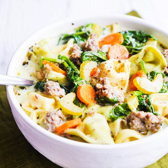 Creamy Tortellini Soup - Recipe photo by pipandebby