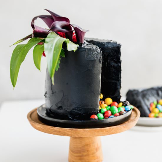 Midnight Halloween Candy Cake - Recipe photo by baking-ginger