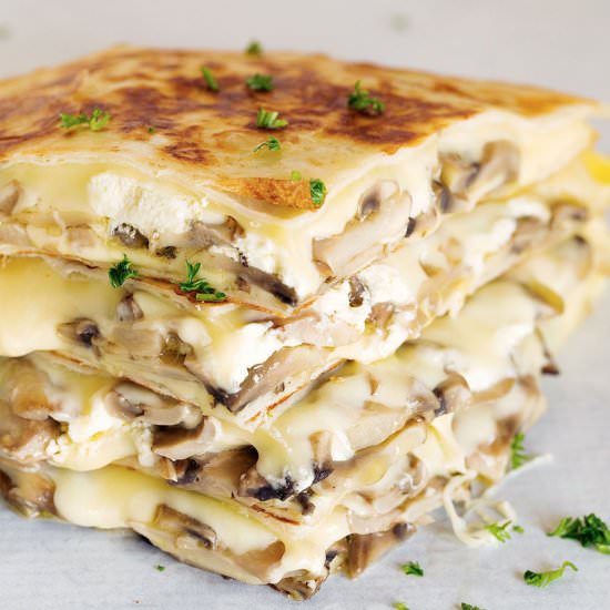 Quesadilla with Mushroom & Feta - Recipe photo by kidseatbyshanai