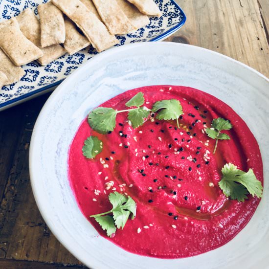 Homemade Roasted Beetroot Hummus - Recipe photo by Kats Kitchen