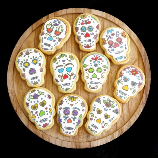 Sugar Skull Cookies - Recipe photo by BirdsParty
