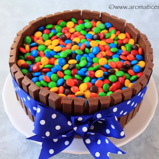 Kit Kat Cake - Recipe photo by Aromatic Essence