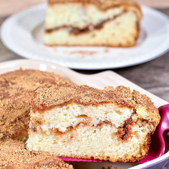 Simply Cinnamon Coffee Cake - Recipe photo by Homemade and Yummy