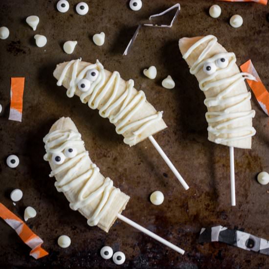 Halloween Banana Mummy Pops - Recipe photo by lemons and zest