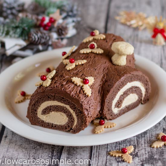 Low Carb Yule Log Cake - Recipe photo by littlebitrecipes