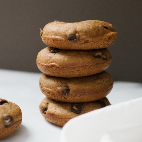 Cinnamon Chocolate Chip Donuts - Recipe photo by maycontainsugar