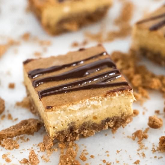 Pumpkin Cheesecake Bars - Recipe photo by dashofmandi