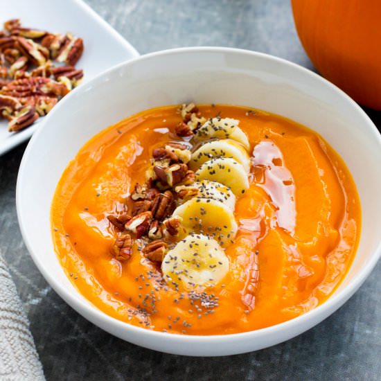 Pumpkin Maple Pecan Smoothie Bowl - Recipe photo by No Plate Like Home