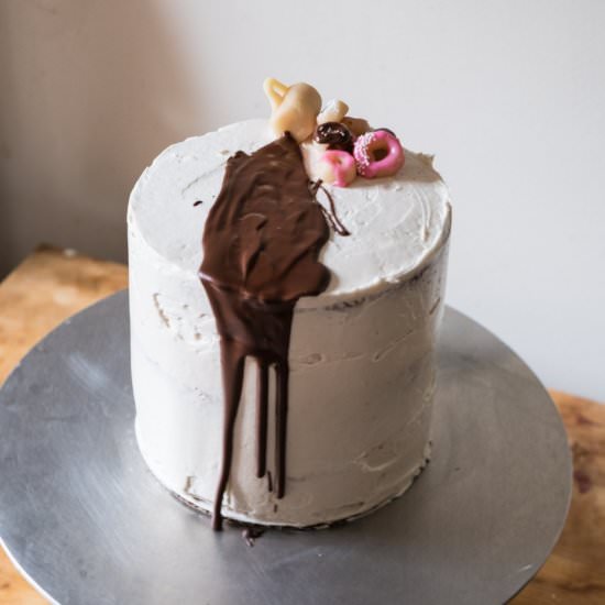 Coffee & Doughnuts Cake - Recipe photo by DomesticBatchAsh