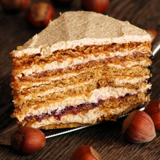 Romanian nut cake - Recipe photo by Izaa