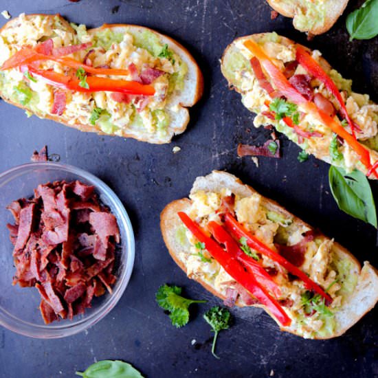 EASY BREAKFAST BRUSCHETTA - Recipe photo by Mirlene