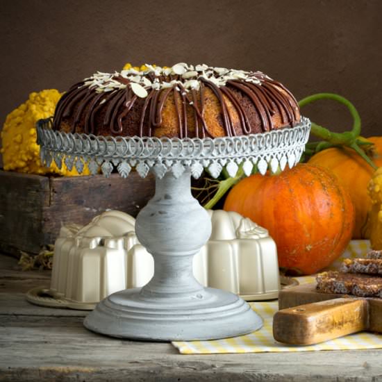 PUMPKIN AND CHOCOLATE SPONGE CAKE - Recipe photo by JUEGODESABORES