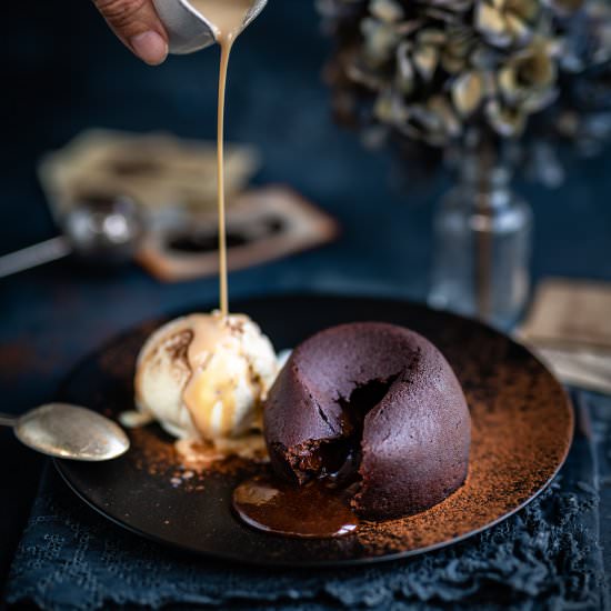 Chocolate lava cakes - Recipe photo by supergoldenbakes