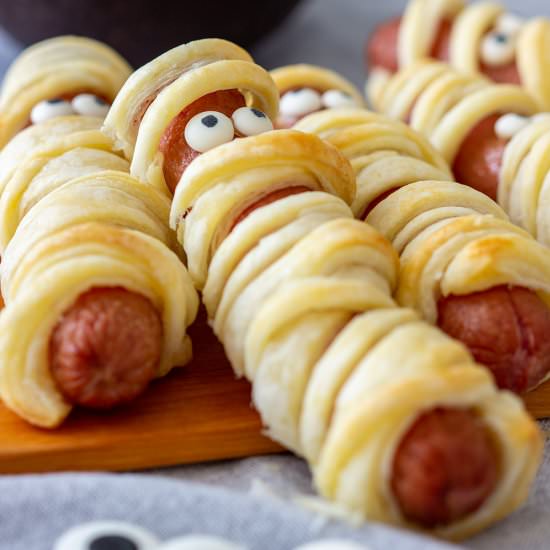 hot dog mummies - Recipe photo by Appetizer Addiction
