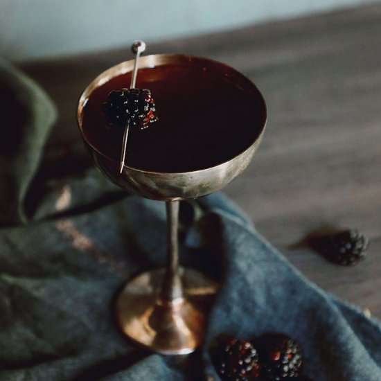 Smoke and Bramble Cocktail - Recipe photo by jojotastic