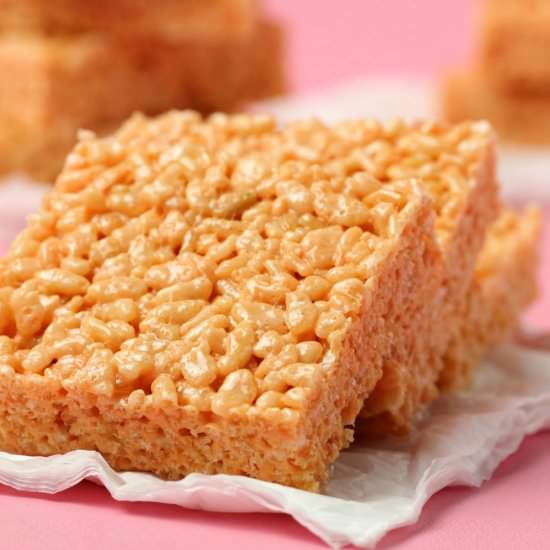 Vegan Rice Krispie Treats - Recipe photo by lovingitvegan
