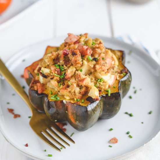 Acorn Squash Stuffed with Chicken - Recipe photo by mymoderncookery