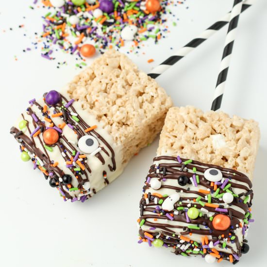 Rice Krispie Pops - Recipe photo by thesaucyfig