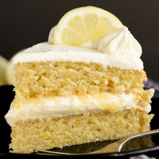 DairyFree/Vegan Lemon Cake - Recipe photo by KitchenMason