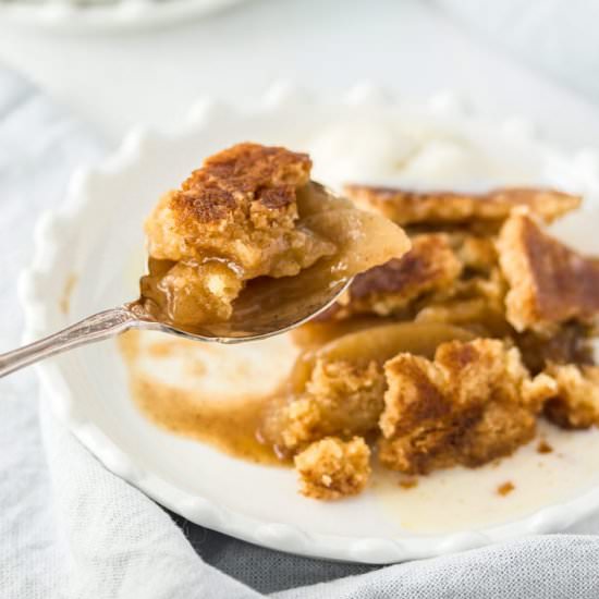 Apple Dump Cake with Fresh Apples - Recipe photo by SundaySupper