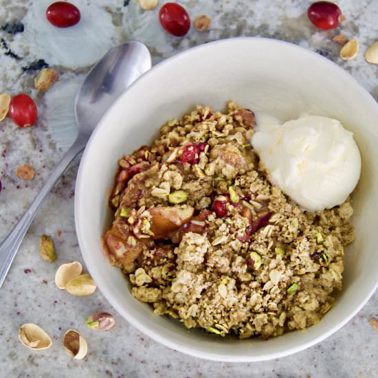 Cranberry Pear Pistachio Crumble - Recipe photo by The Royally Baked